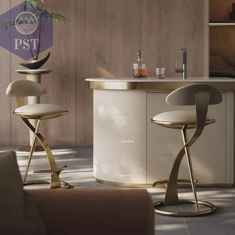 Designer Licht Luxus Bar Stühle Italienischen Hohe Hocker Hause Edelstahl Café Küche Rückenlehne Bar Stuhl Kreative Bar Möbel       PST PS Tradings